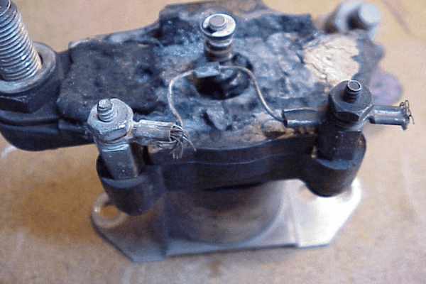 گرمای بیش از حد، از دلایل خرابی کنتاکتور