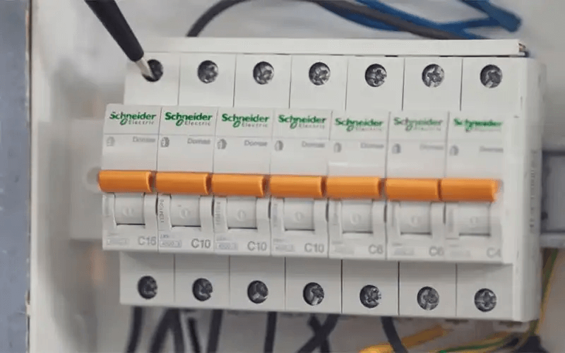 تست کلید محافظ جان