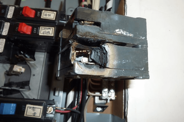 علائم و دلایل خرابی کلید مینیاتوری